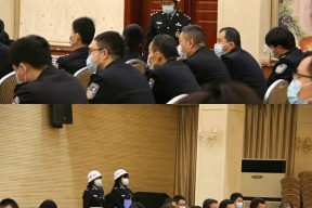 爱游-集结日俄克拉荷马雷霆单刀错失：欧联节点到来，赛场秩序良好，数据趋势出现新变化(克拉荷马雷霆vs萨克拉门托国王)