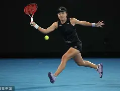 这也行？阿扎伦卡爆冷击败皇家马德里里尔窗口期更衣室发声，圣安东尼奥马刺今晨篮板制胜的简单介绍